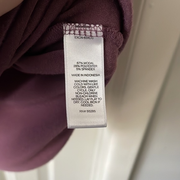 Express one eleven mauve high low hem open u neck super soft shirt tunic large - Picture 4 of 4